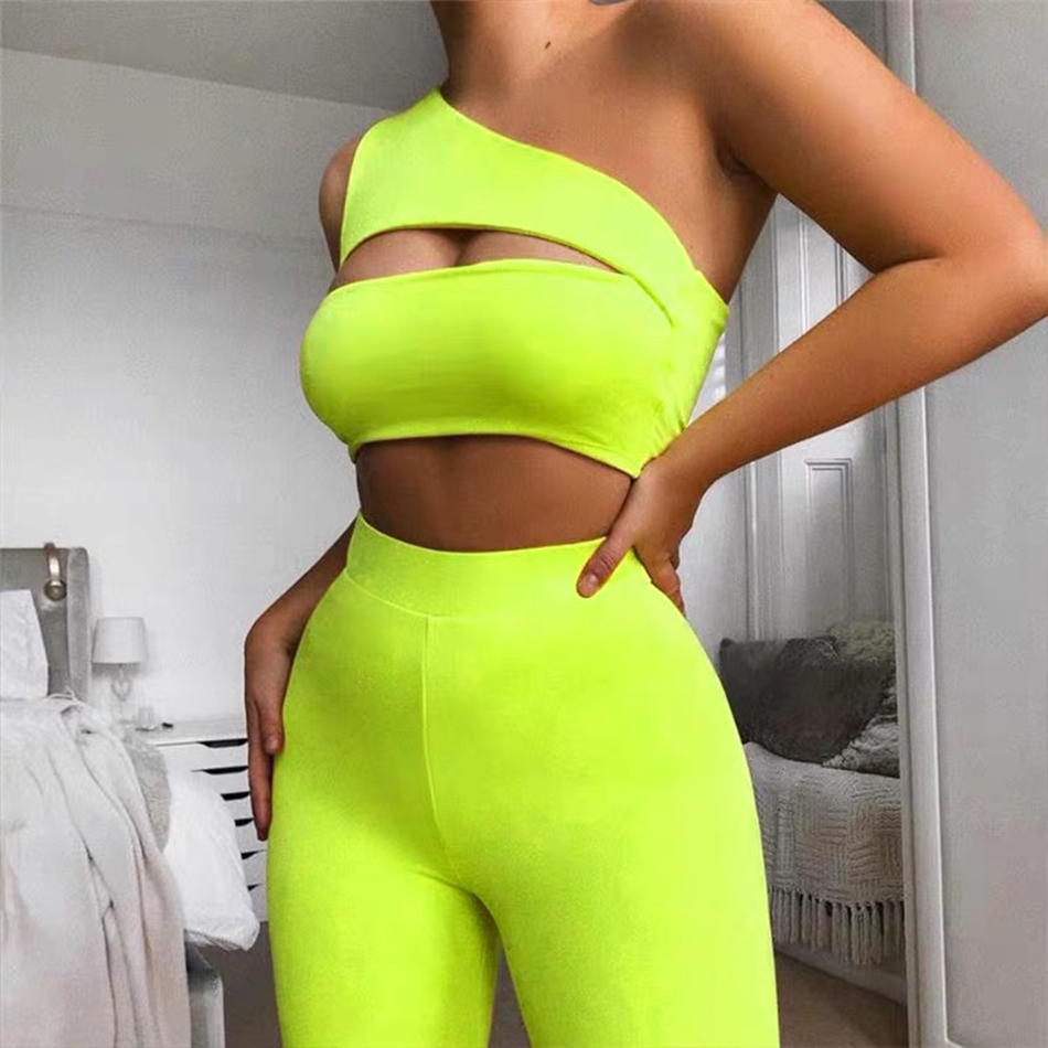  New Summer One Shoulder Short Top&amp; Pants Solid Bandage Two Pieces Sets Women Fashion Yellow Hollow Out Casual BodyCon Sets