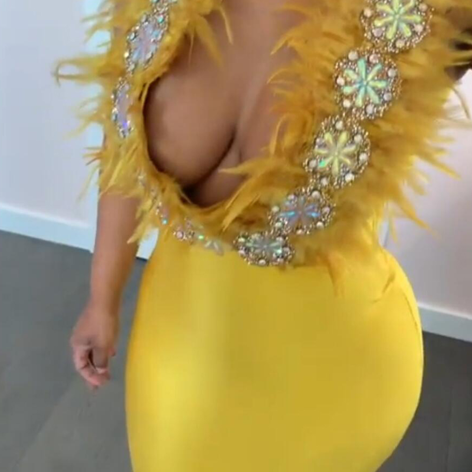   New Summer Bandage Dress Women Elegant Yellow Sexy V Neck Feather Bodycon Club Luxury Beading Celebrity Party Dresses